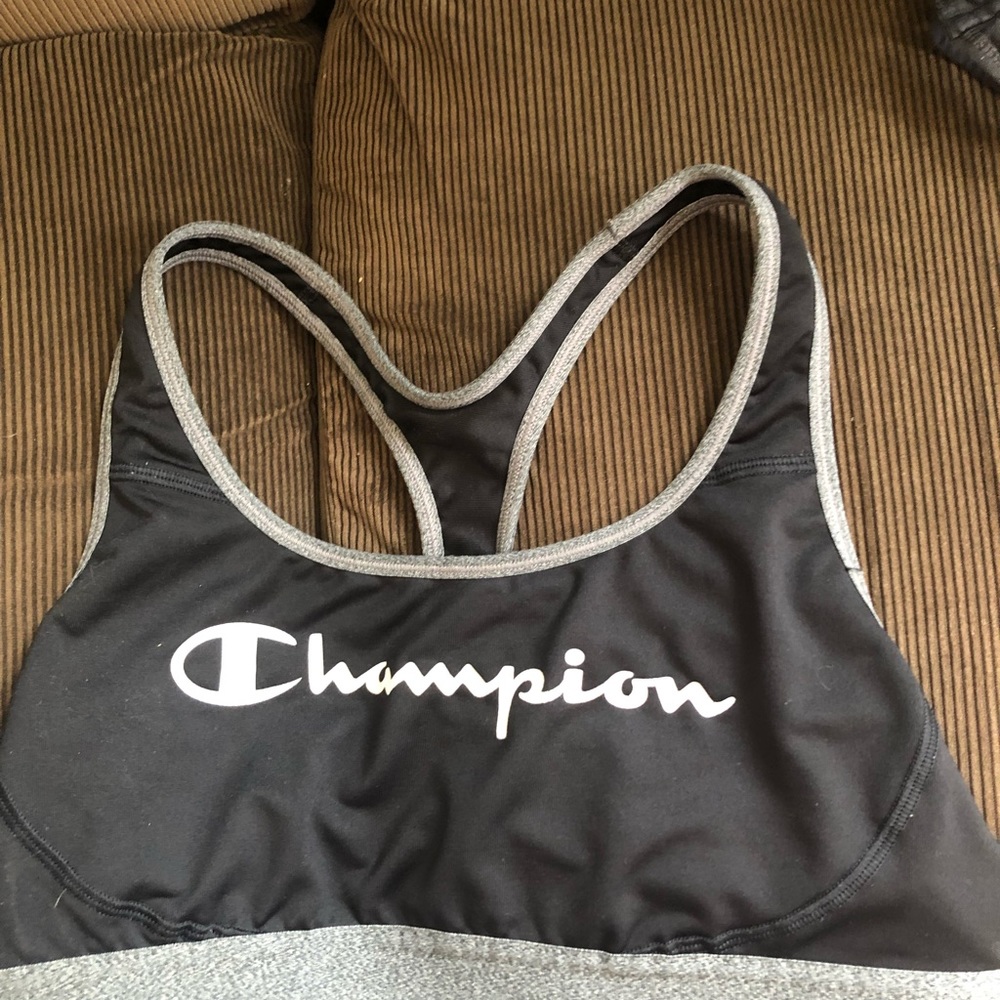 Sports Bra - Picture 4 of 5